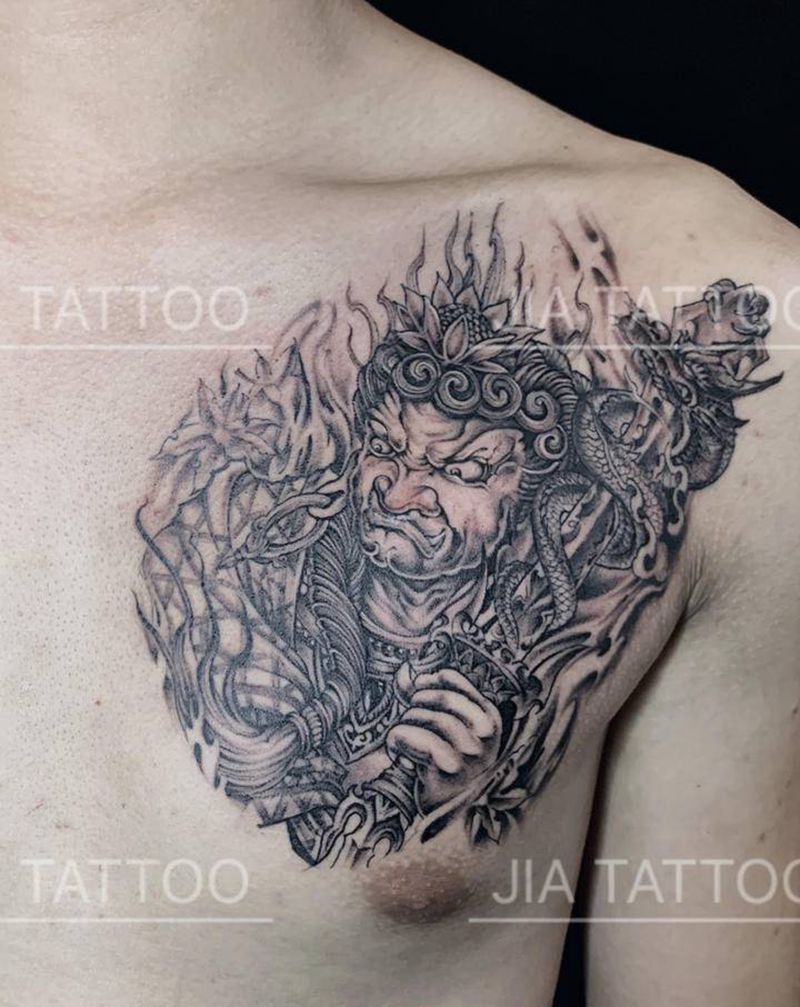 不动明王纹身图片_胸部老传统新传统纹身图案
