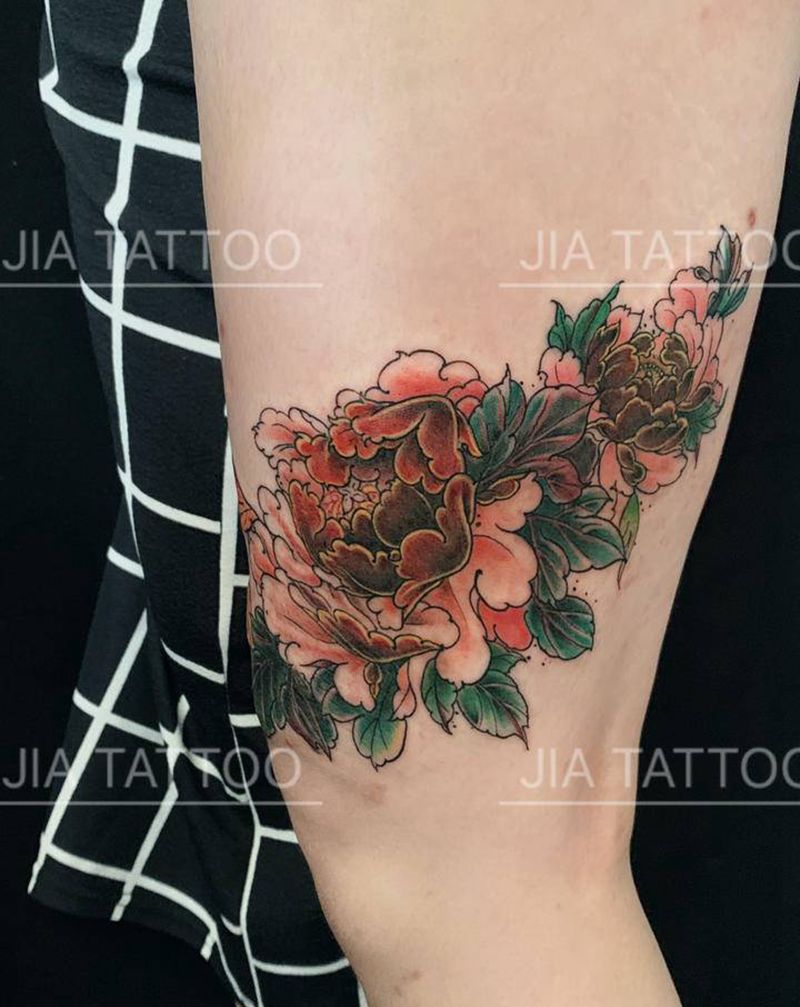牡丹、遮盖纹身图片_腿部脚部新传统水彩纹身图案