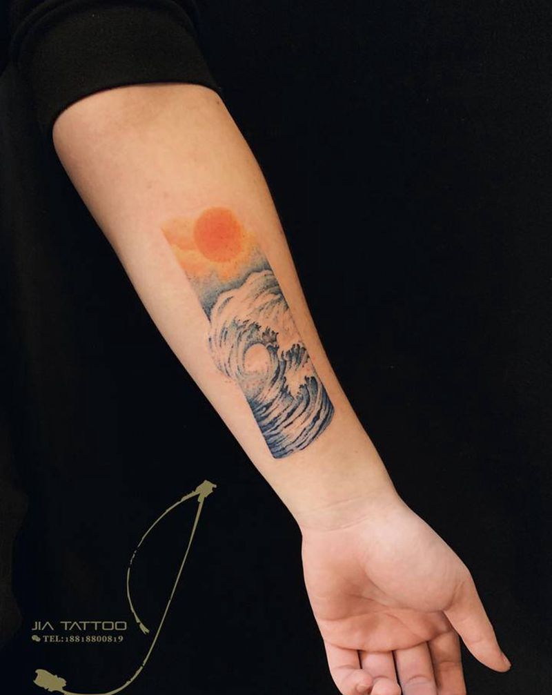 大海纹身图片_手部手臂水彩点刺纹身图案