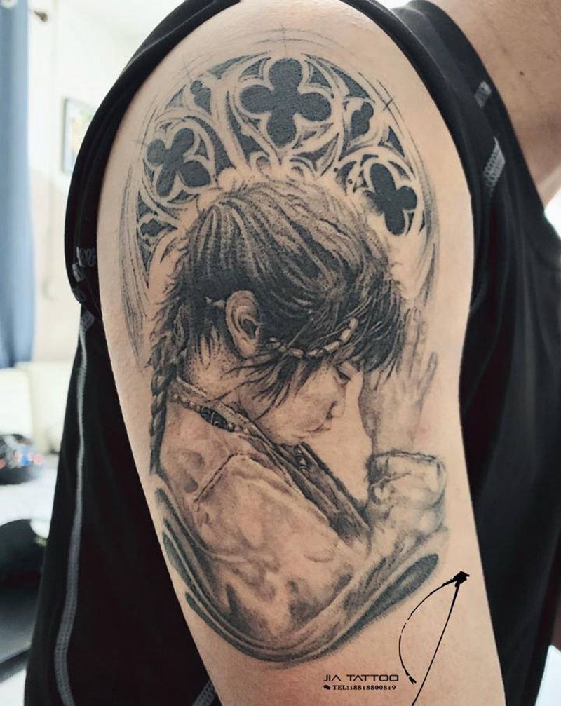 祈祷纹身图片_手臂手部欧美写实纹身图案