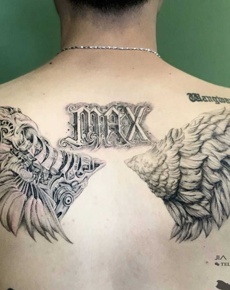 翅膀纹身图片_肩部背部欧美写实纹身图案