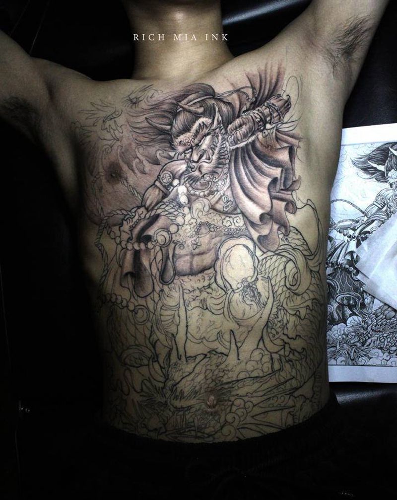 -纹身图片_胸部纹身图案