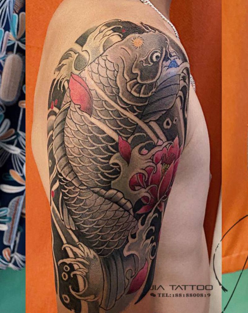 老传统鲤鱼纹身图片_手臂手部老传统纹身图案