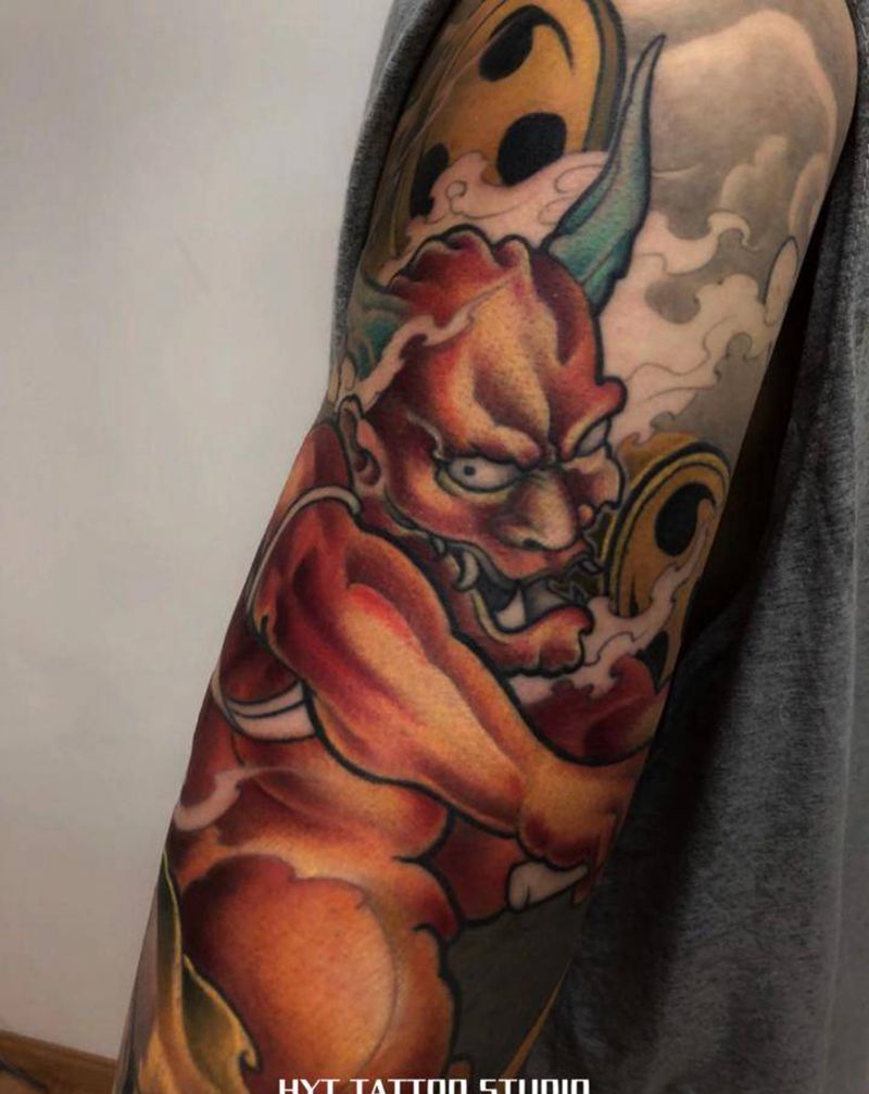 雷神纹身图片_手臂手部新传统纹身图案