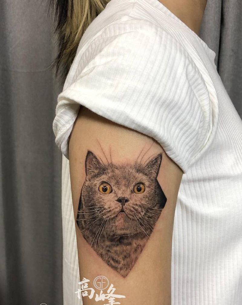 宠物头像纹身纹身图片_手部欧美写实宠物肖像猫纹身图案