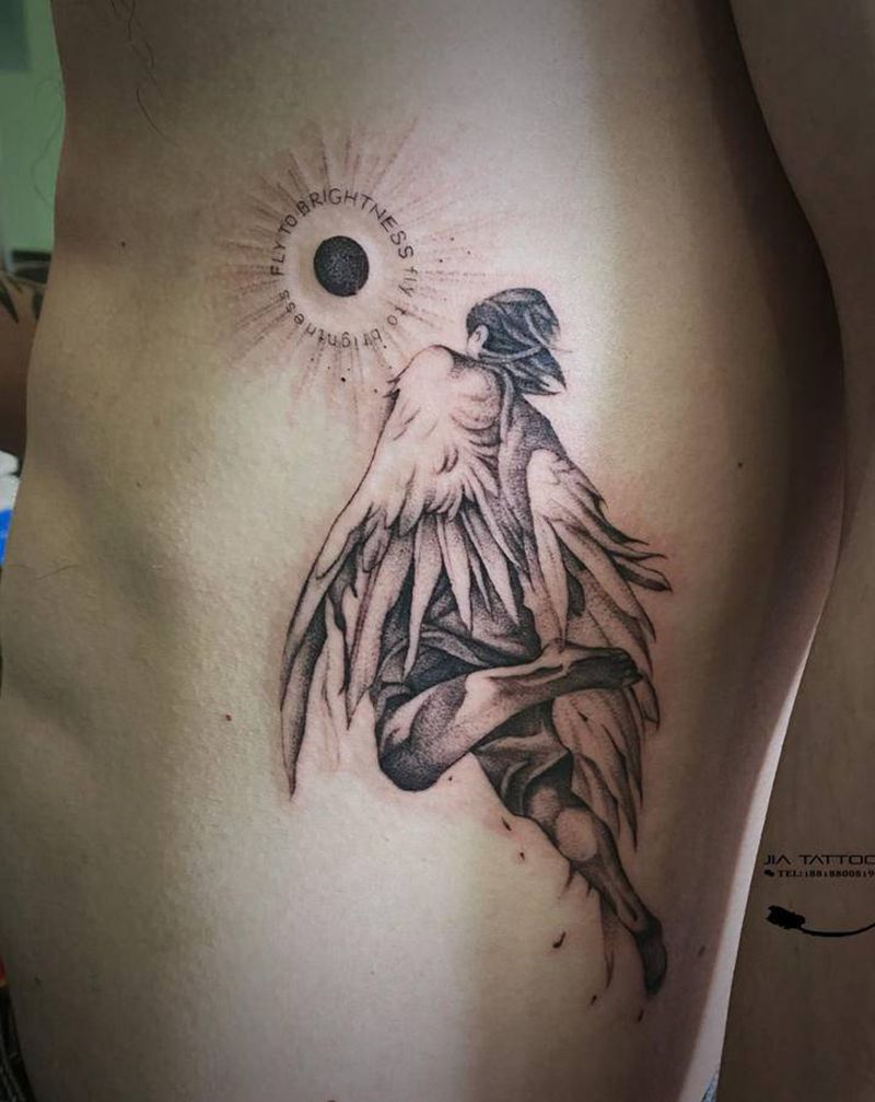 奔向阳光纹身图片_腰部点刺欧美写实纹身图案