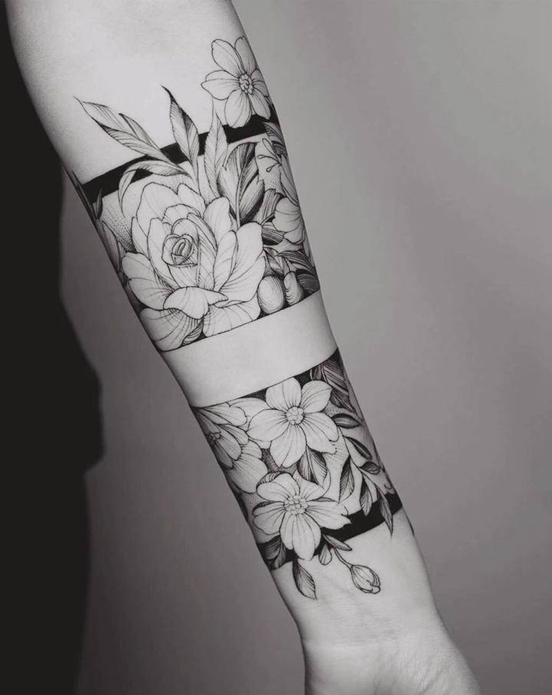 素花纹身图片_手臂点刺纹身图案