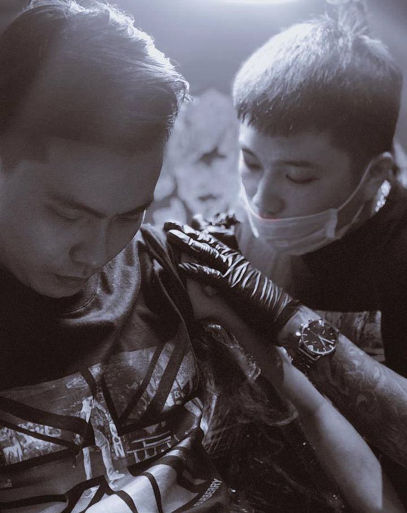 #韩艺堂近期花絮纹身图片_老传统纹身图案