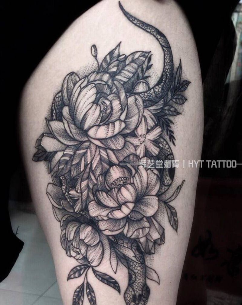 素纹身图片_腿部点刺纹身图案