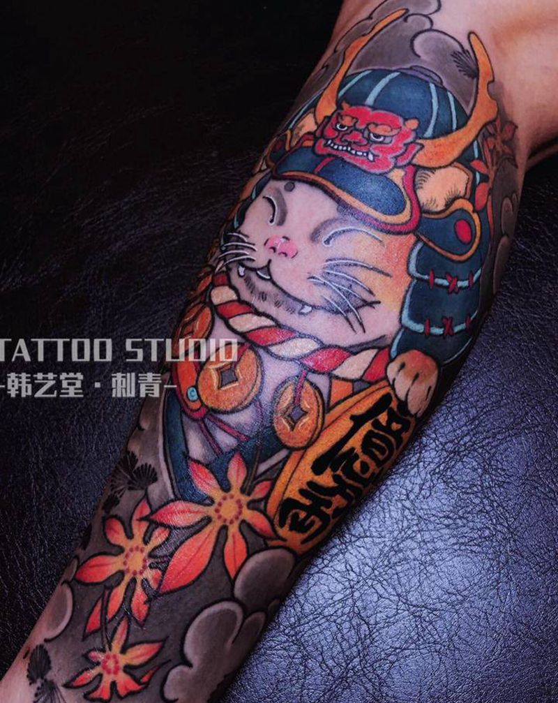 招财猫纹身图片_腿部老传统纹身图案