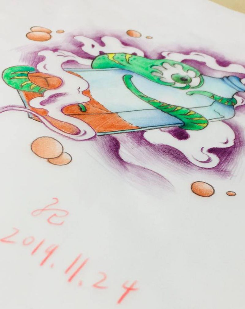 酒纹身图片_手臂腿部New School纹身图案