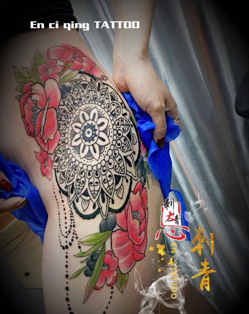 梵花纹身图片_腿部图腾点刺纹身图案