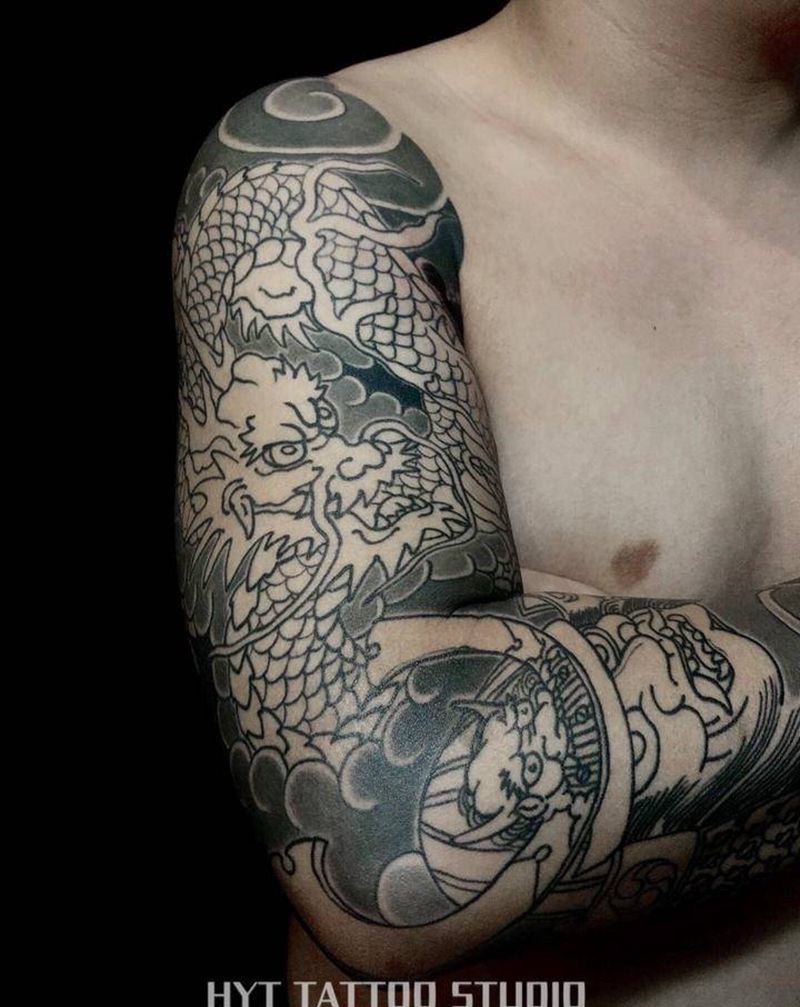 龙纹身图片_手臂手部纹身图案