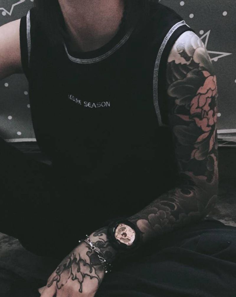 水浪客样纹身图片_手臂手部纹身图案