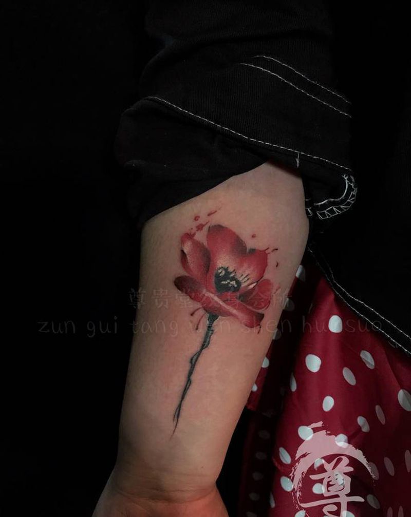 罂粟花纹身图片_手部老传统水彩纹身图案