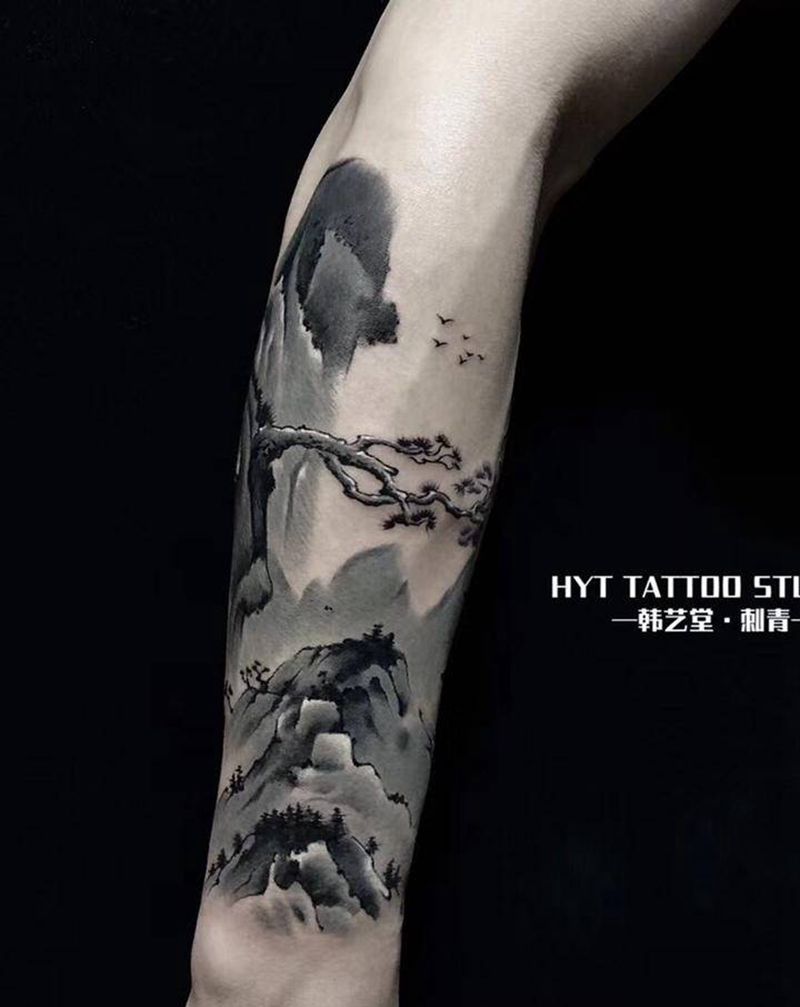 山水纹身图片_手臂手部水墨纹身图案