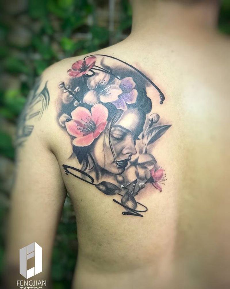 写实人物纹身图片_背部欧美写实纹身图案