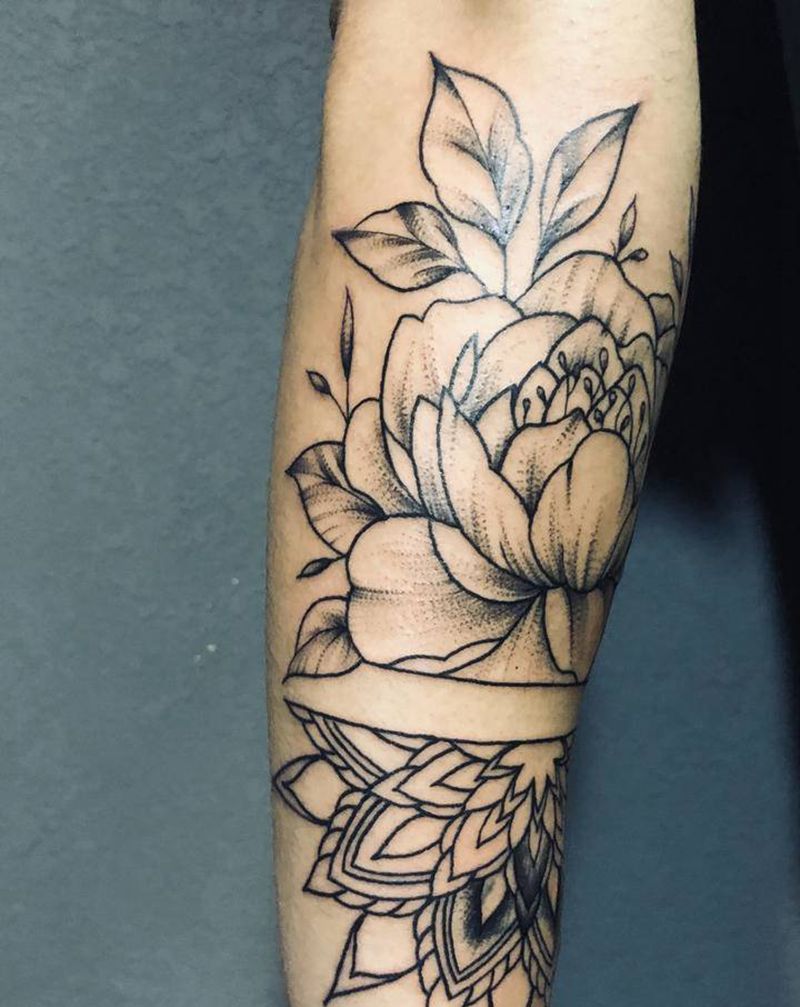 素花纹身图片_手臂纹身图案