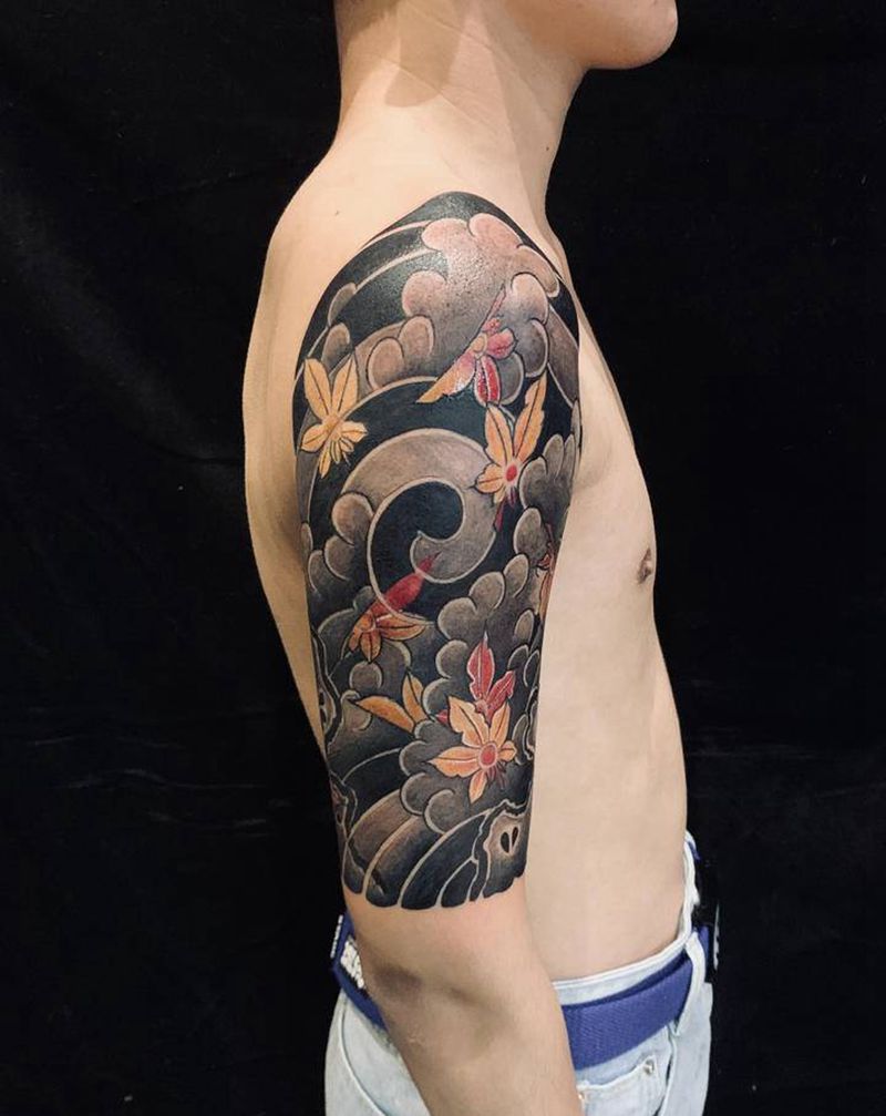 枫叶纹身图片_手臂纹身图案
