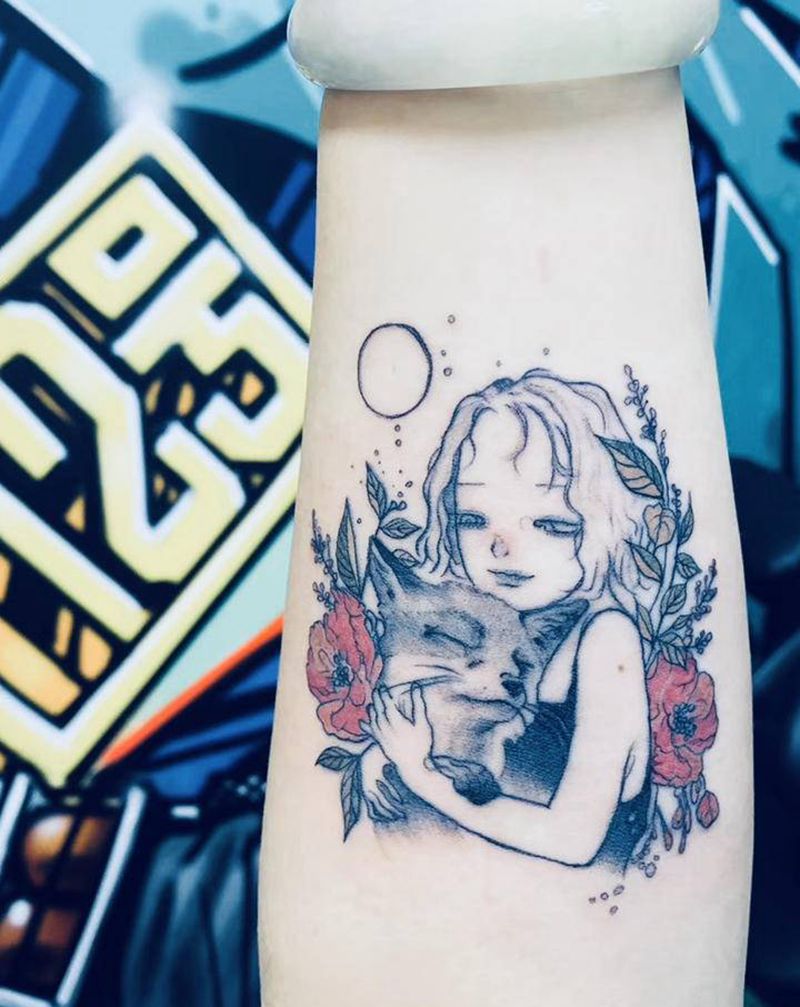插画女孩纹身图片_手臂插画风纹身图案