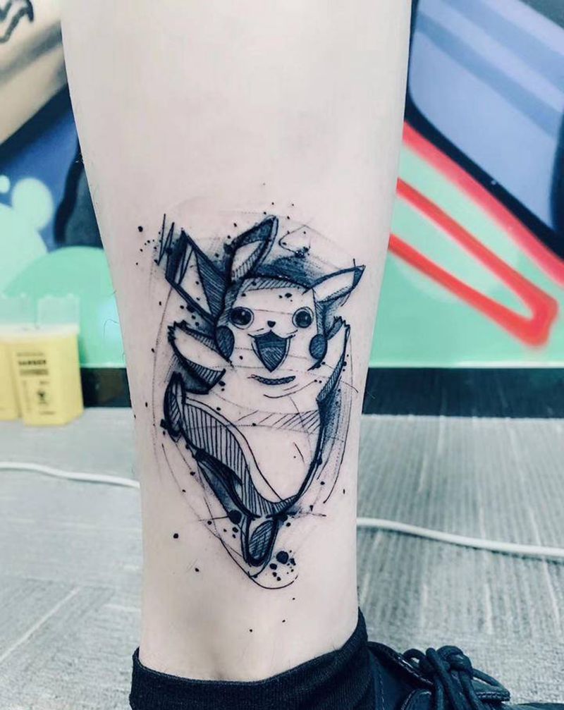皮卡丘纹身图片_腿部几何纹身图案