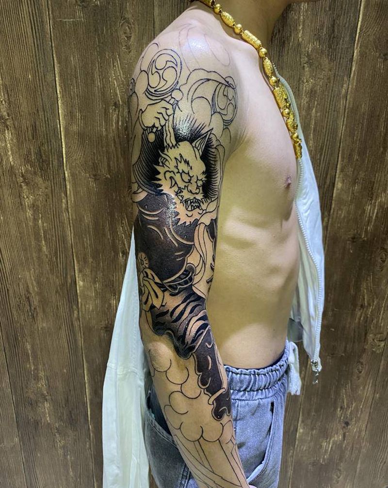 雷神（未完）纹身图片_手部纹身图案