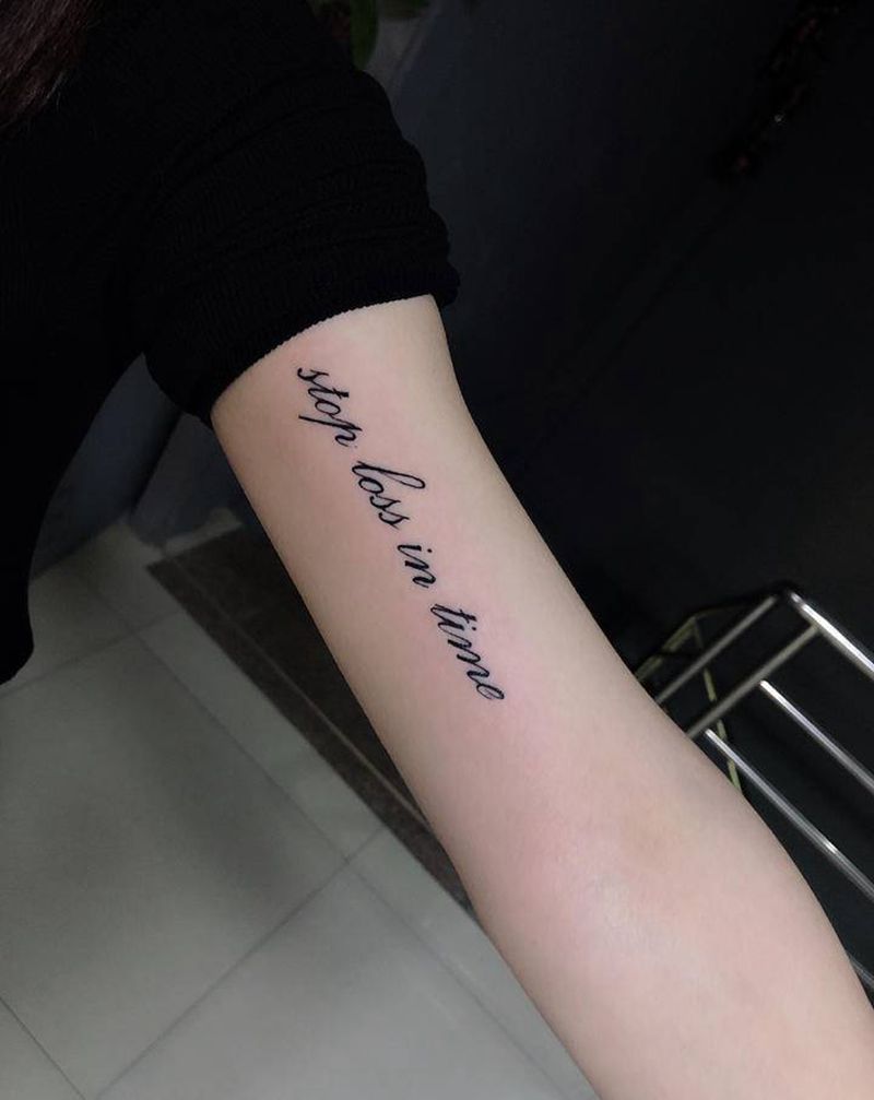 英文纹身图片_手臂花体字纹身图案