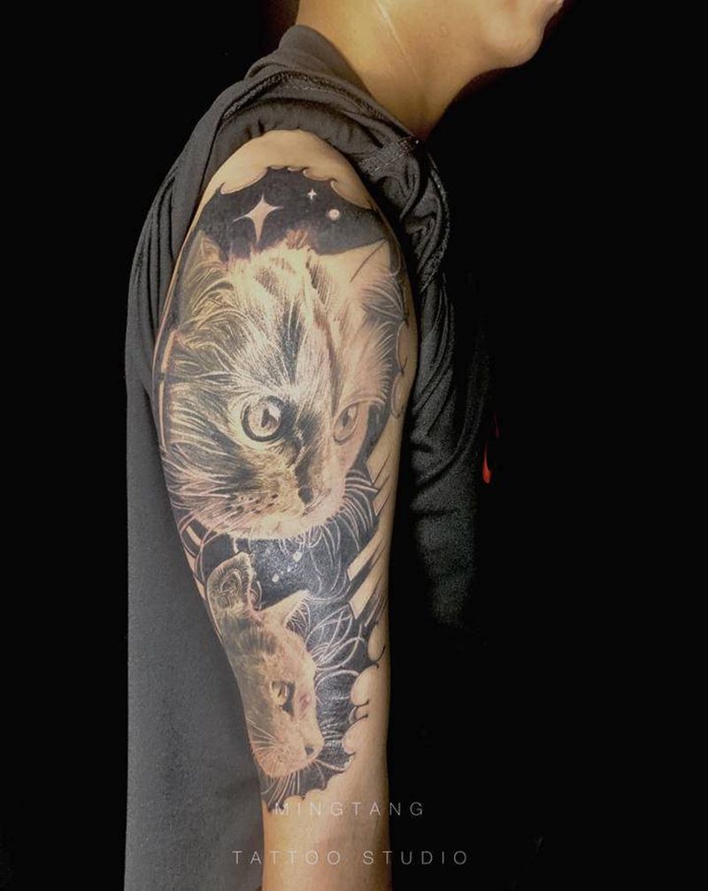 猫咪纹身图片_手部手臂欧美写实猫咪猫纹身图案