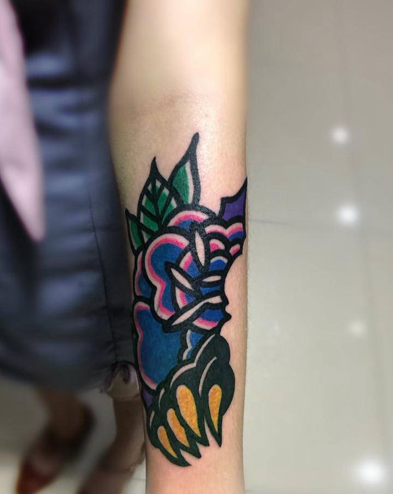 Old SChool纹身图片_手臂Old School花纹身图案