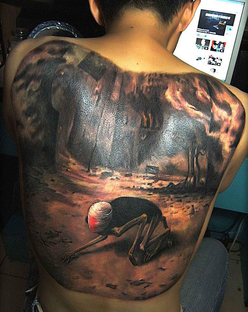 梦境纹身图片_背部欧美写实纹身图案