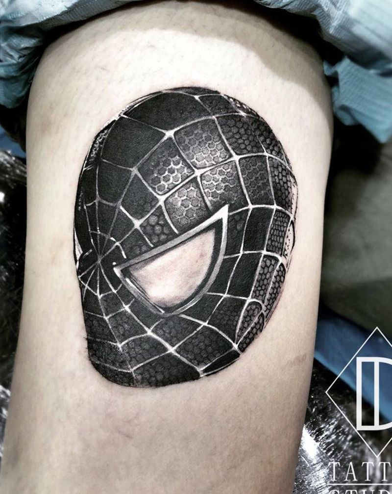 无敌蜘蛛侠纹身图片_腿部脚部欧美写实纹身图案