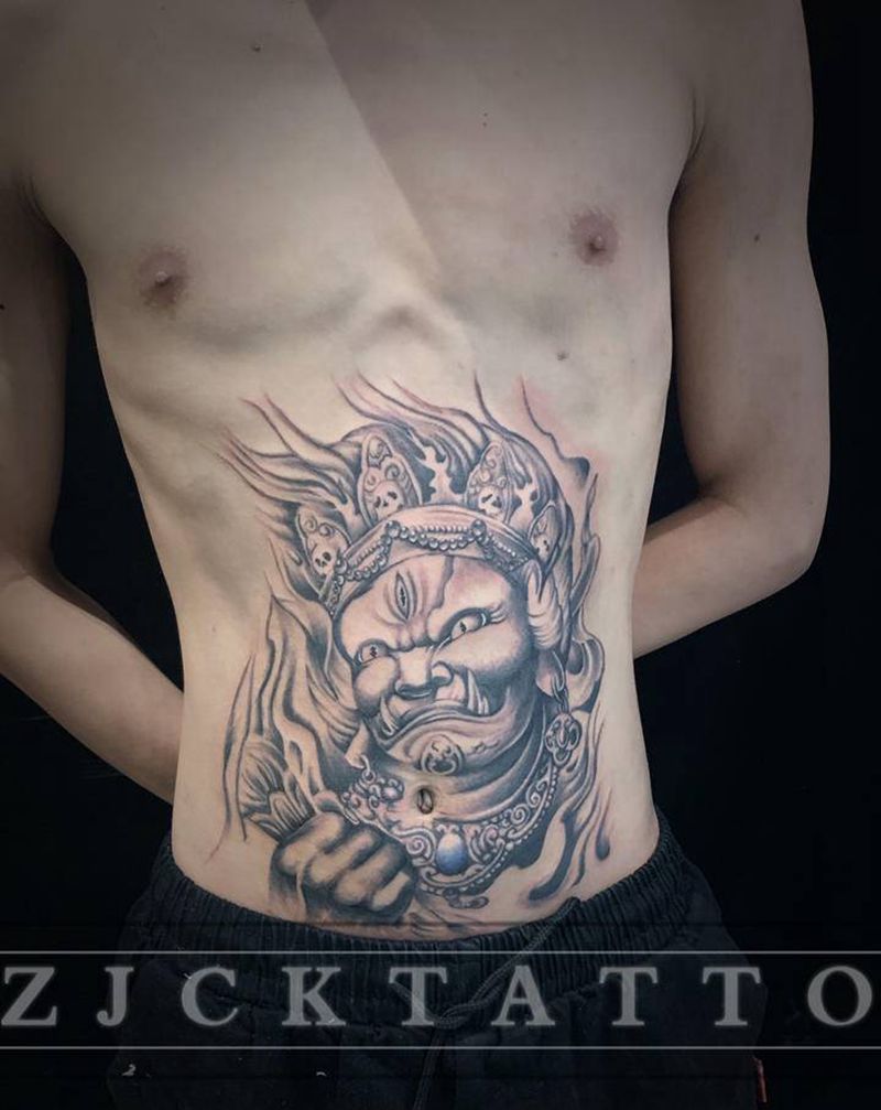 大黑天纹身图片_腹部纹身图案