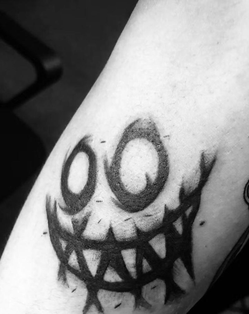 暗黑风纹身图片_手臂水墨纹身图案