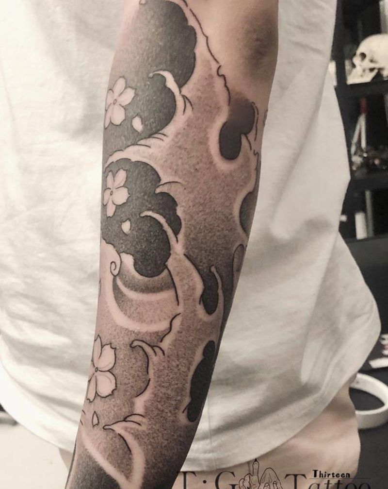 浪花 传统纹身纹身图片_手部新传统纹身图案