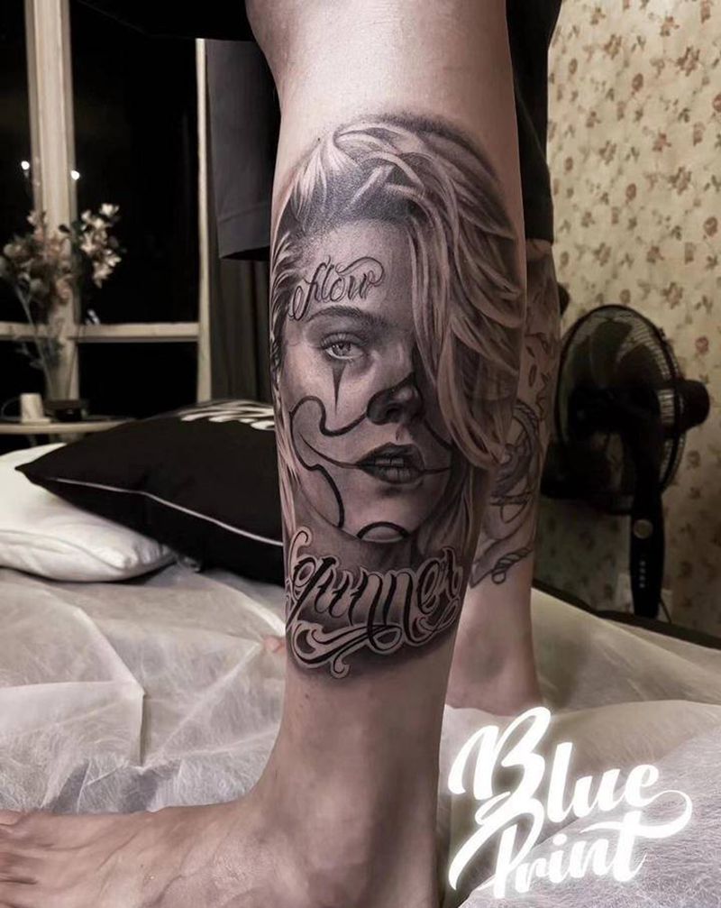 奇卡诺女郎纹身图片_腿部欧美写实花体字纹身图案