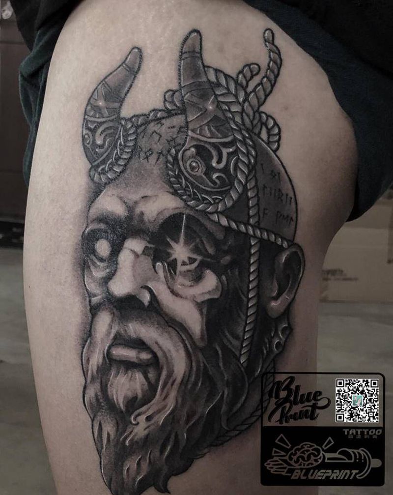 老人头纹身图片_腿部欧美写实纹身图案