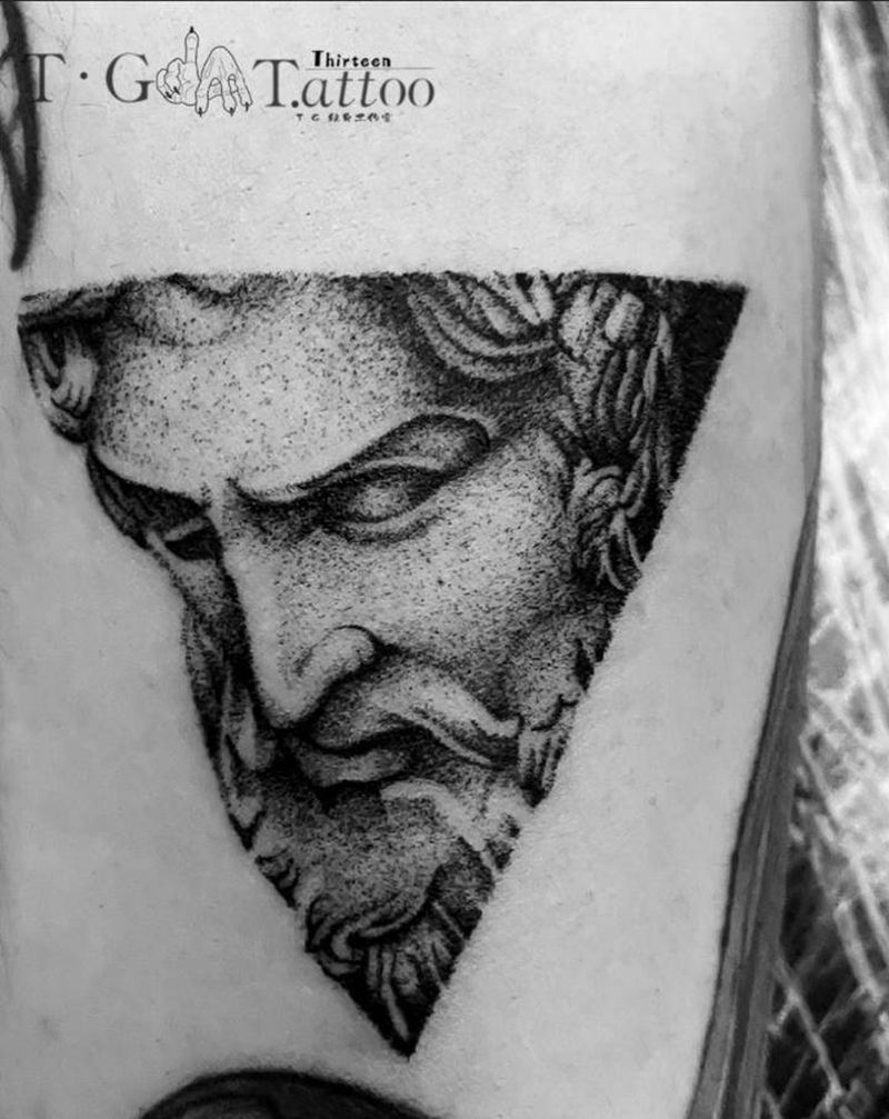 微雕4cm纹身图片_点刺纹身图案