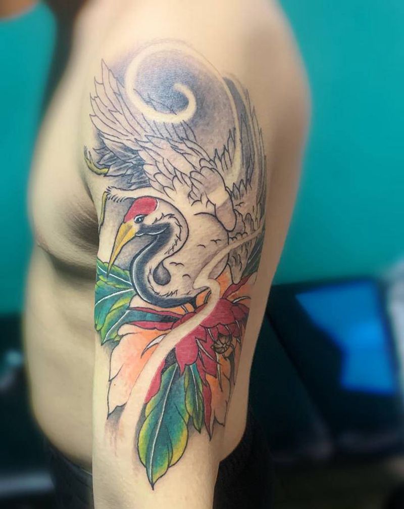 鹤纹身图片_手臂新传统纹身图案