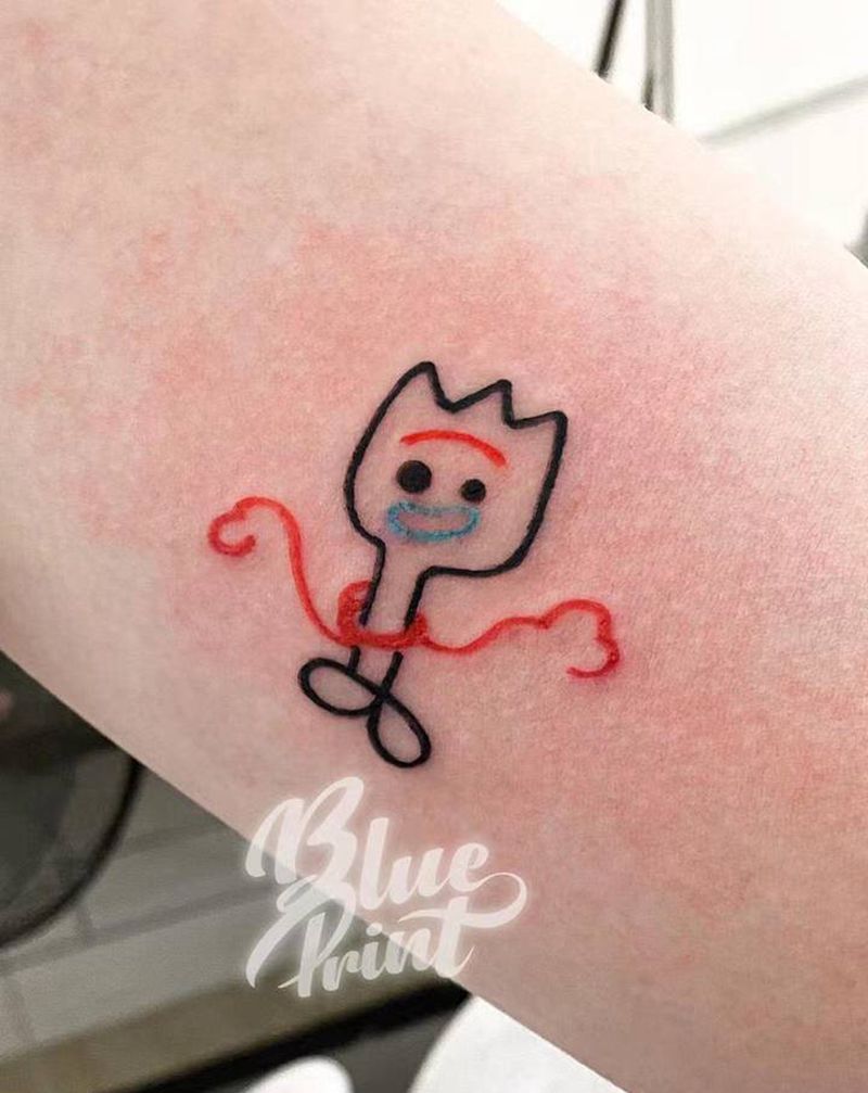 近期小作纹身图片_Old SchoolNew School纹身图案