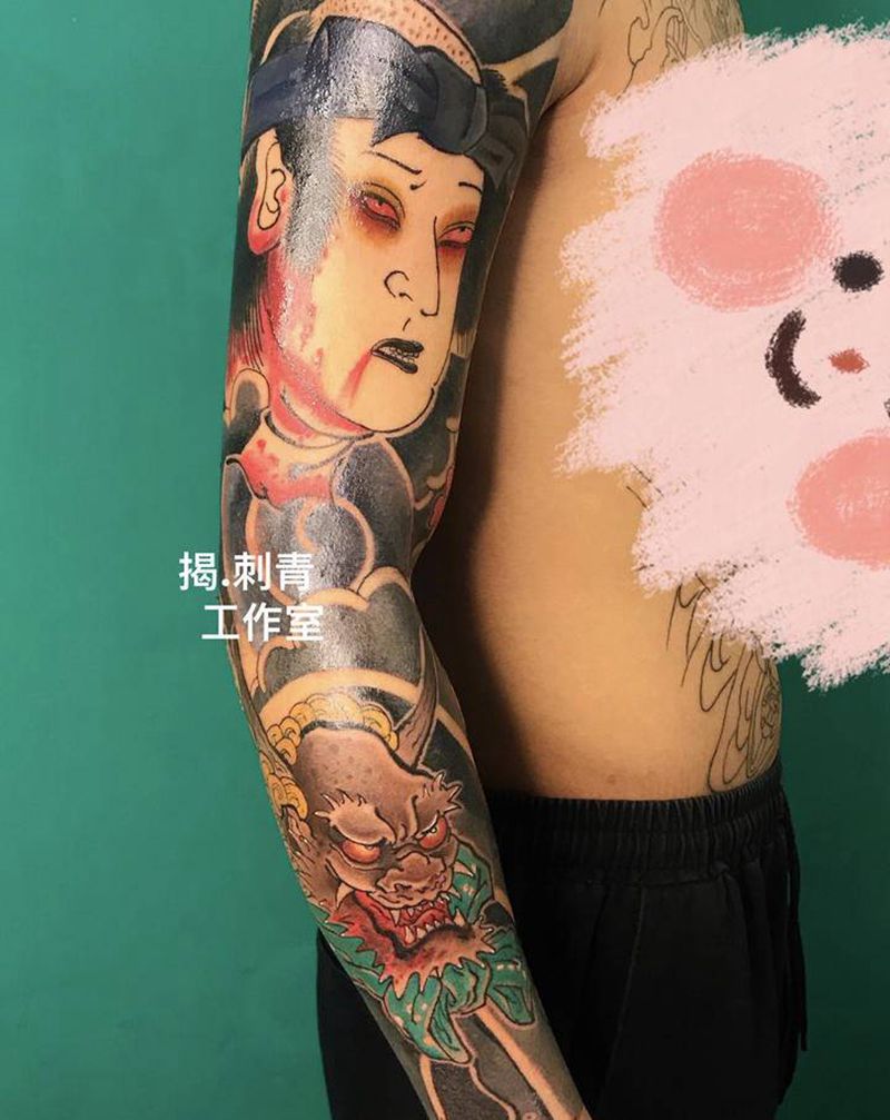 花臂纹身图片_手臂老传统纹身图案