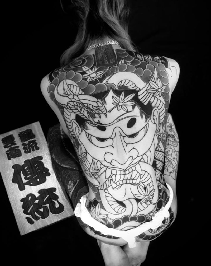 般若纹身图片_背部老传统纹身图案