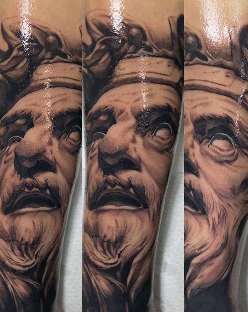 写实花臂第一轮纹身图片_手臂手部欧美写实纹身图案