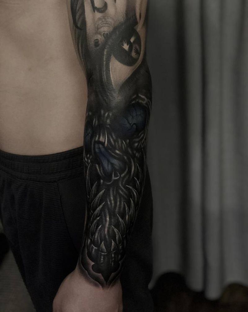 图一成品  图二遮盖前纹身图片_手臂欧美写实骷髅纹身图案