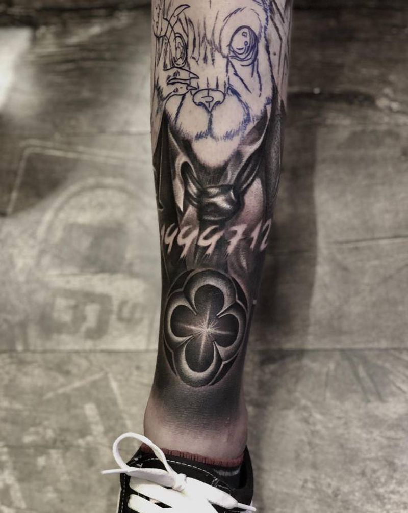 写实纹身图片_脚部纹身图案