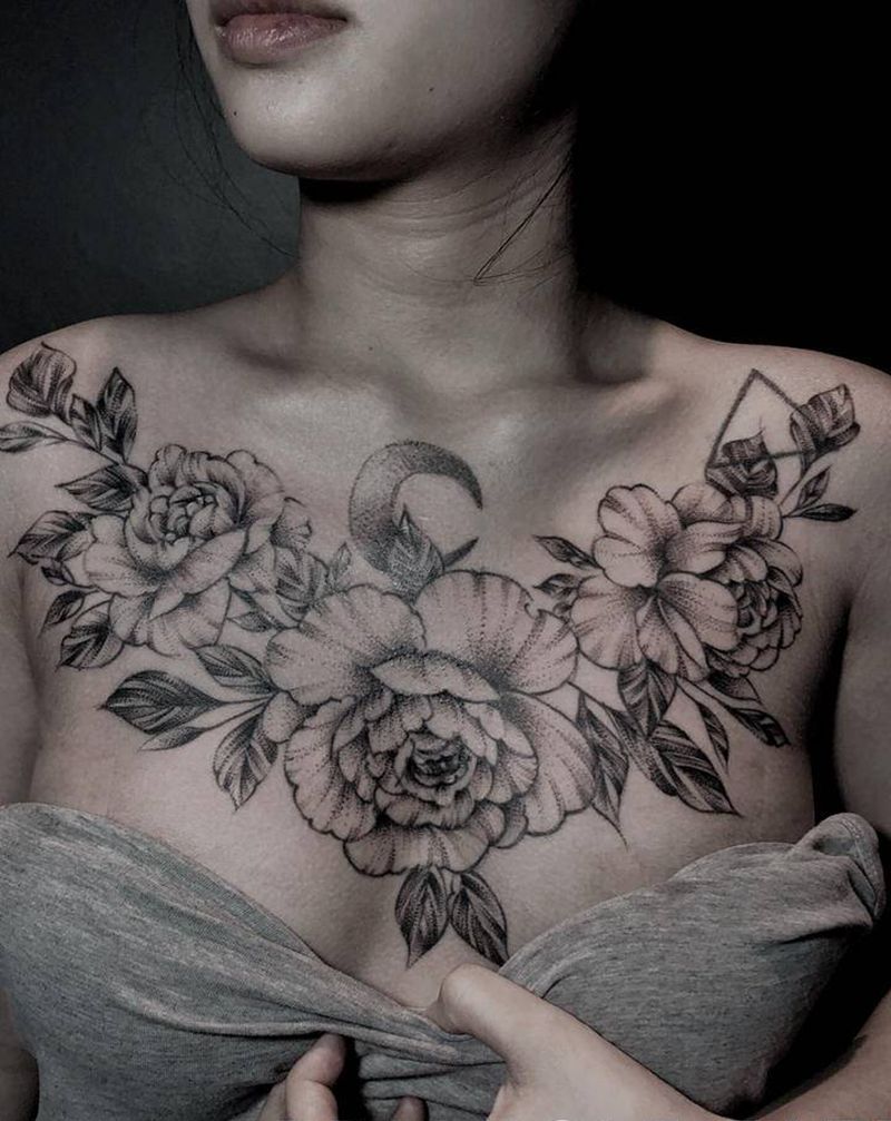 花胸纹身图片_胸部素花纹身图案