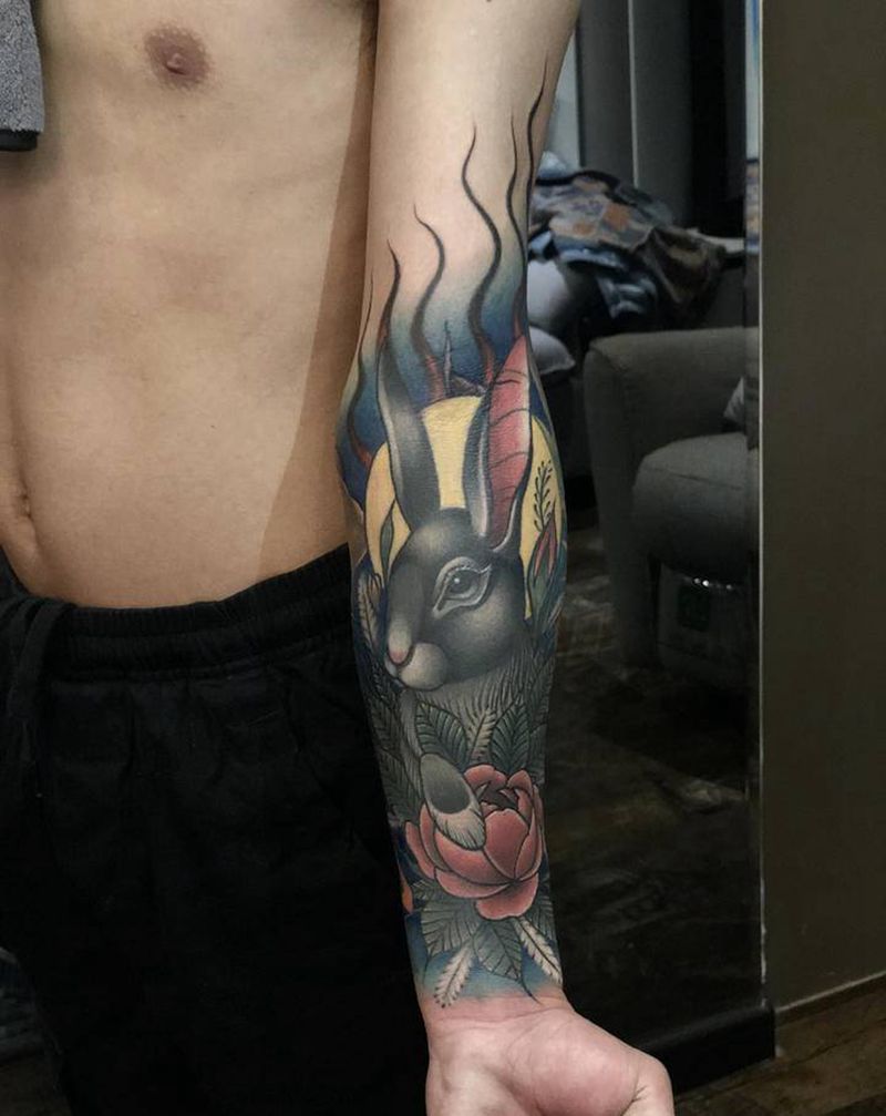 欧美小臂纹身图片_手臂Old School兔子纹身图案