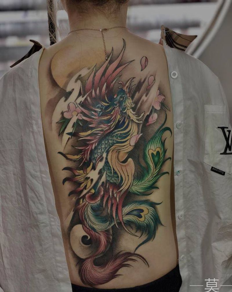 凤凰纹身图片_背部纹身图案