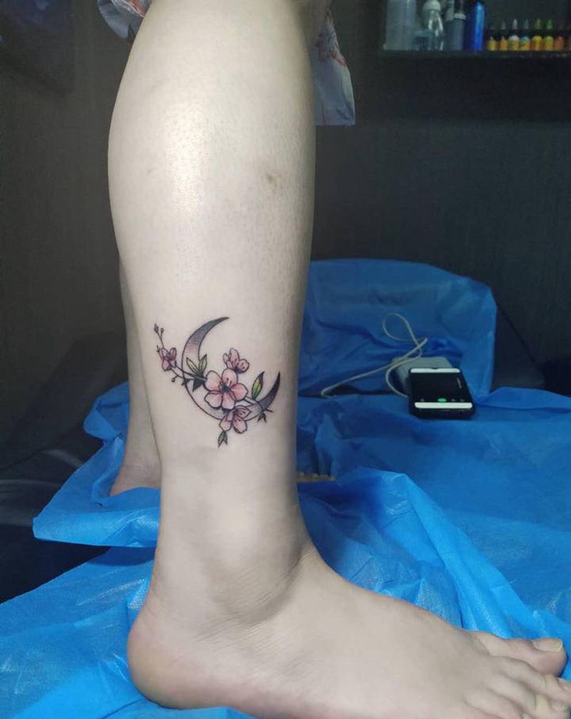 小清新纹身图片_脚部纹身图案