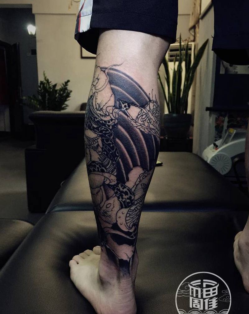 局部纹身图片_腿部脚部新传统纹身图案