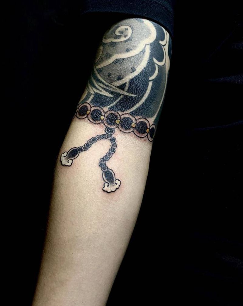 老传统佛珠纹身图片_手臂手部老传统纹身图案